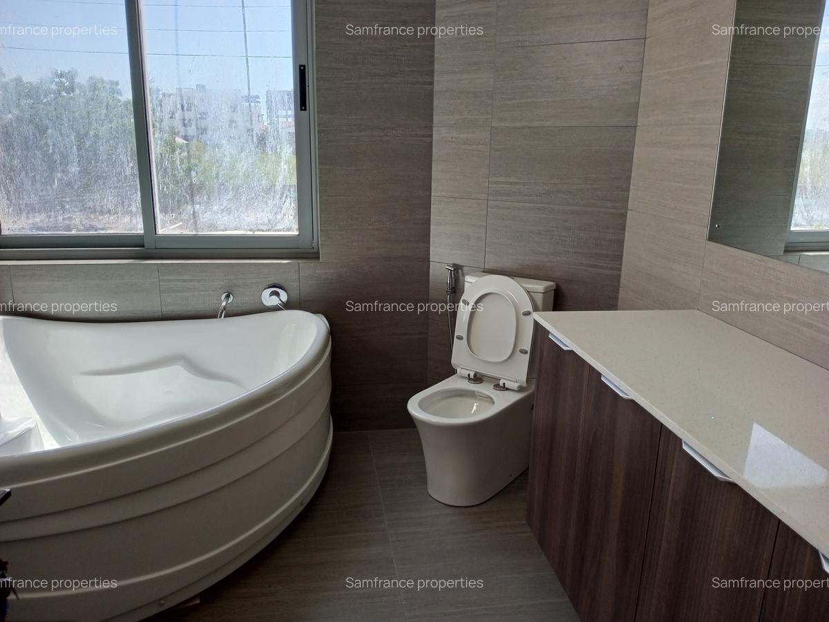 Serviced 3 Bed Apartment with En Suite at Mombasa - 6