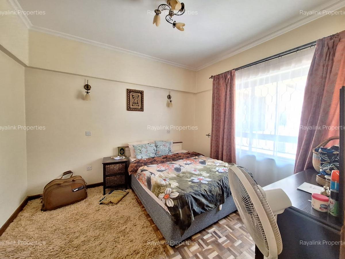 3 Bed Apartment with En Suite at Kilimani - 14