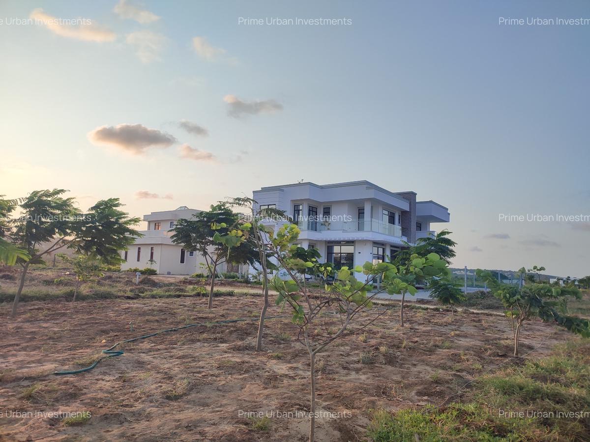 4 Bed Villa with En Suite in Vipingo - 6