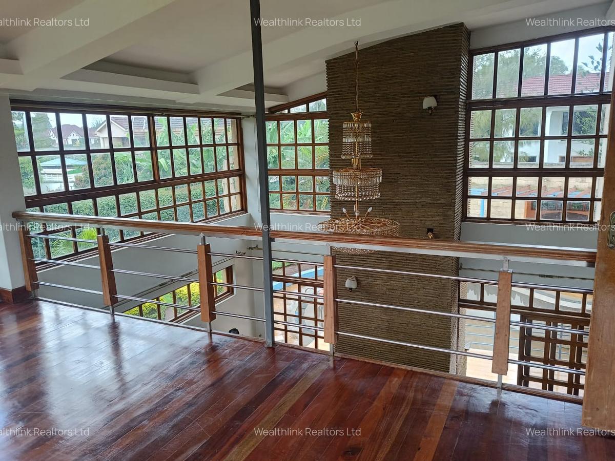 4 Bed House with En Suite at Runda - 18