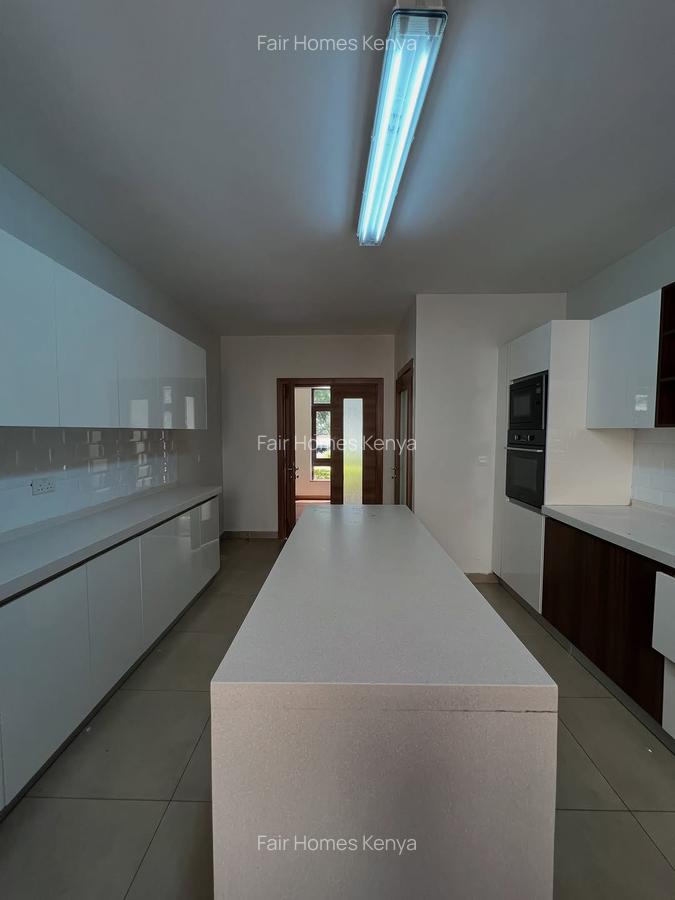 5 Bed Townhouse with En Suite at Njumbi Road - 17