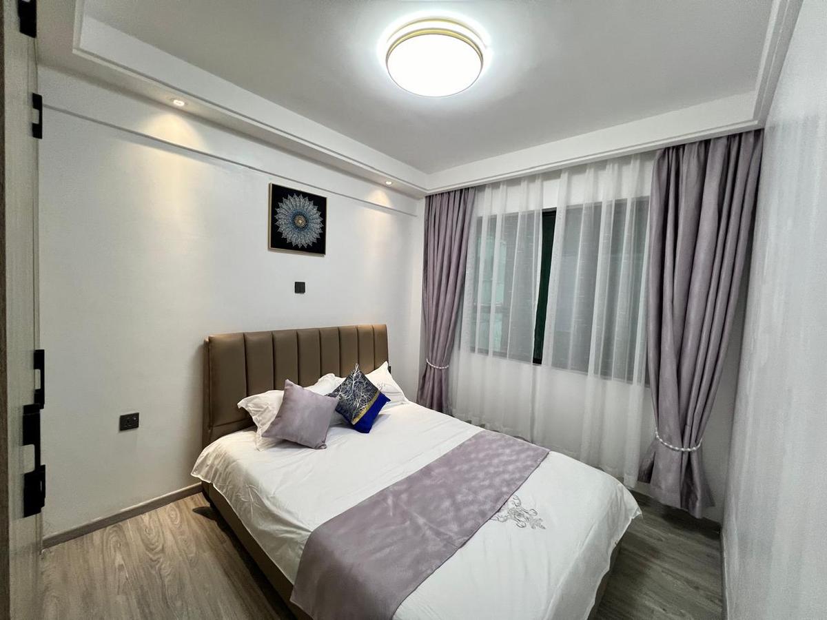 2 Bed Apartment with Swimming Pool in Kilimani - 8