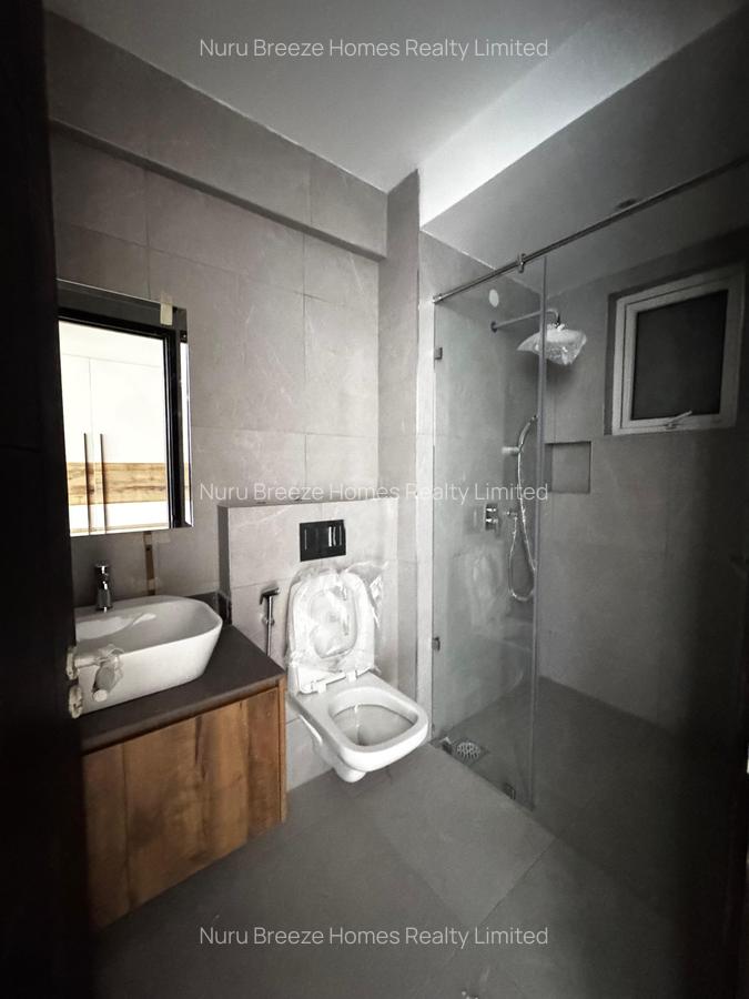 2 Bed Apartment with En Suite in General Mathenge - 18