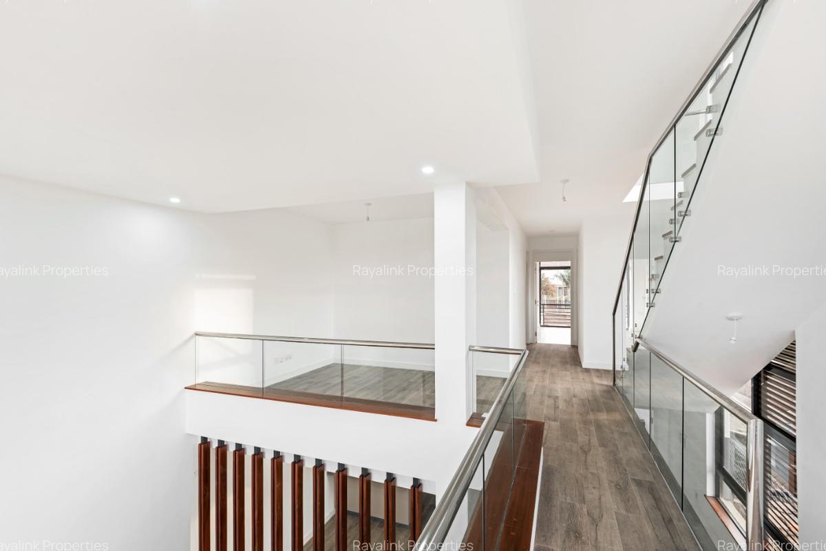 4 Bed Townhouse with En Suite at Loresho Ridge - 7