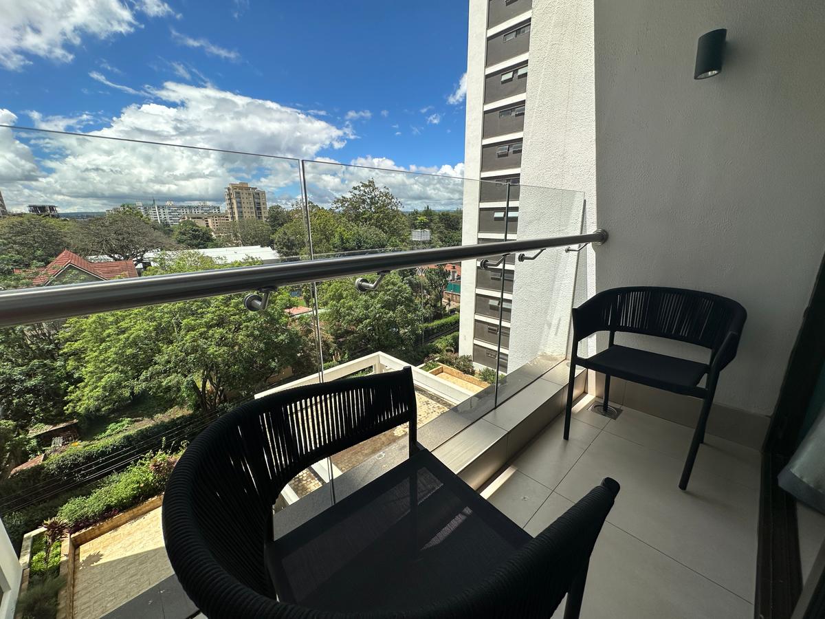 Serviced 1 Bed Apartment with En Suite in Lavington - 7