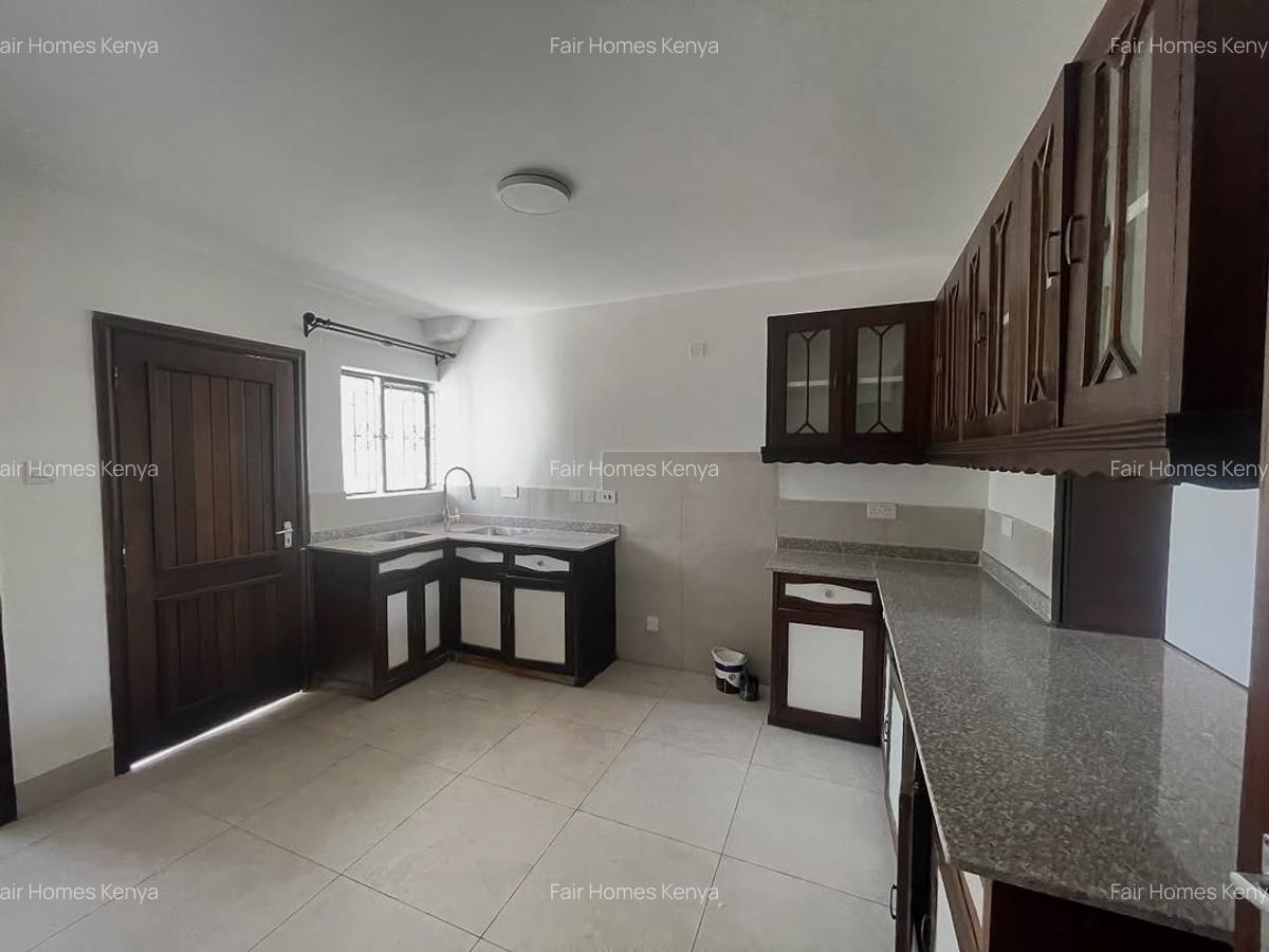 4 Bed Townhouse with En Suite at Ngong Road - 5