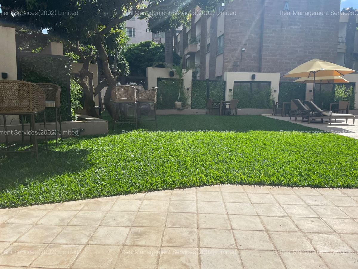 Serviced Studio Apartment with Swimming Pool at Karuna Road - 6