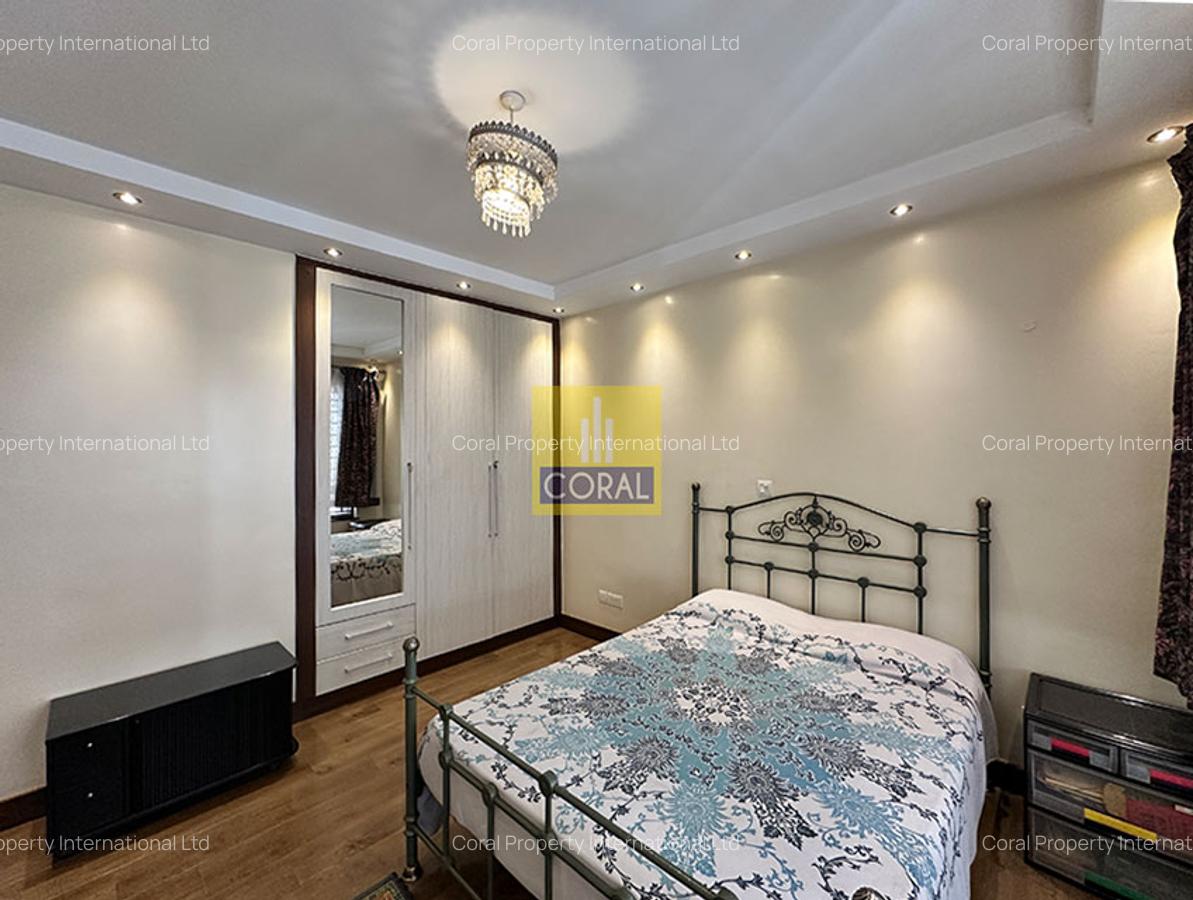 4 Bed Apartment with Borehole in Parklands - 13