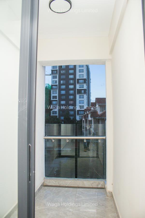 2 Bed Apartment with En Suite at Kindaruma Rd - 8