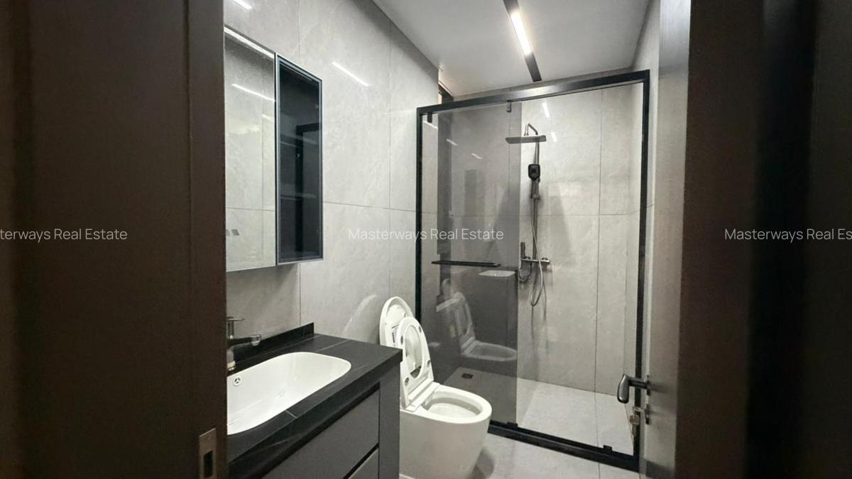 5 Bed Villa with En Suite in Lavington - 7