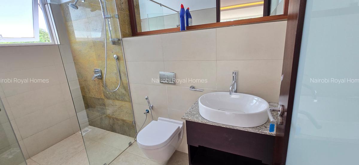 5 Bed House with En Suite at Runda Road - 10