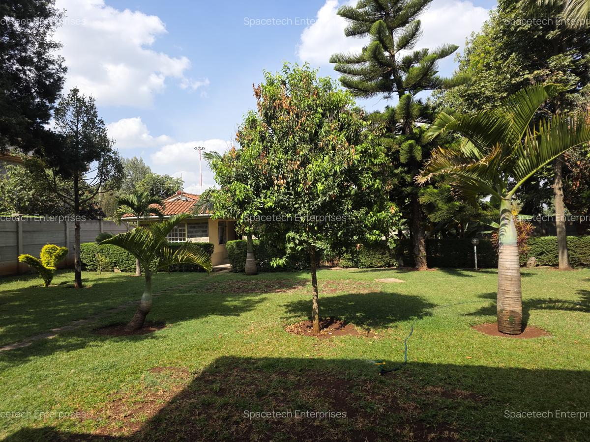 4 Bed House with En Suite in Runda - 6