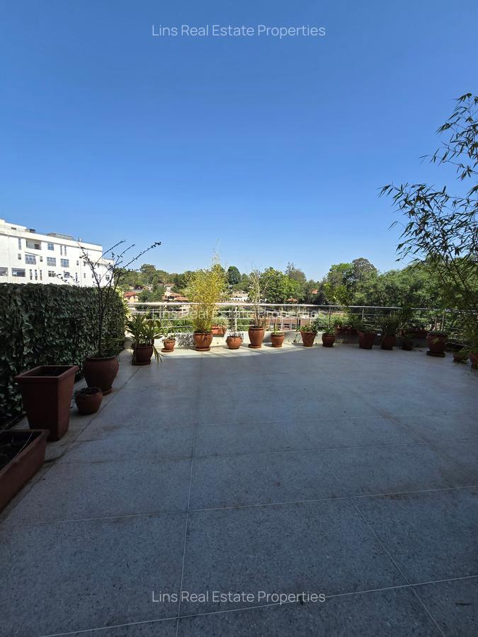 2 Bed Apartment with En Suite in Spring Valley - 4