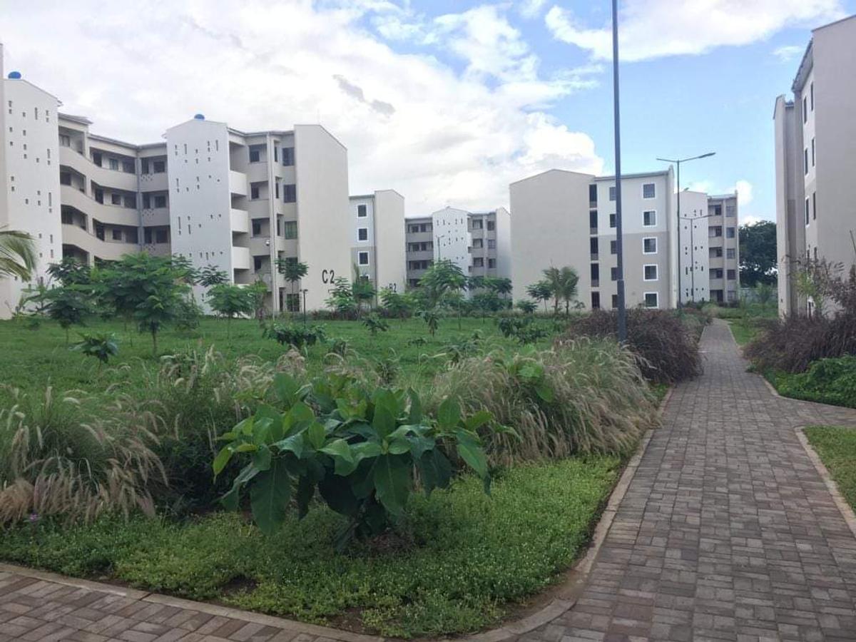 2 Bed Apartment with En Suite in Nyali Area - 16