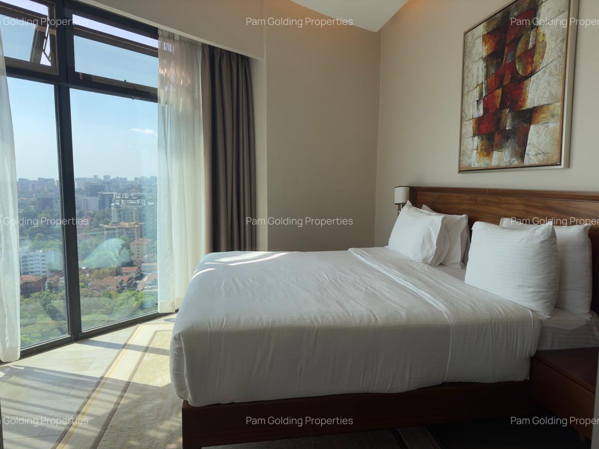 Furnished 2 Bed Apartment with En Suite at Church Road - 10