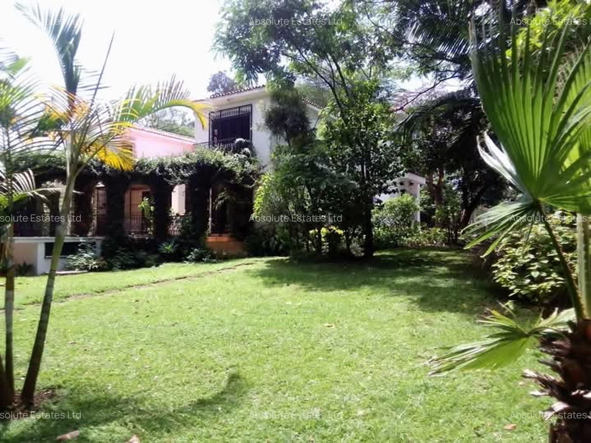 4 Bed Villa with En Suite in Muthaiga - 3