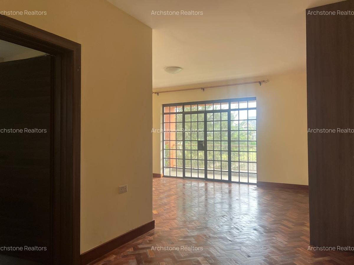 3 Bed Apartment with En Suite in Runda - 12