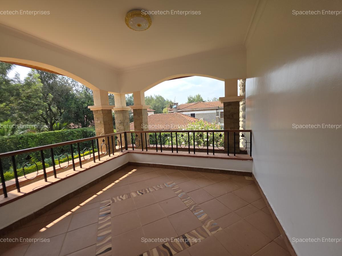 4 Bed Townhouse with En Suite in Karen - 12