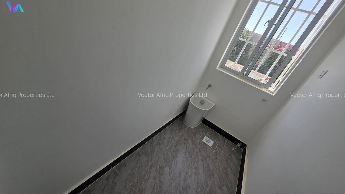 Serviced 2 Bed Apartment with En Suite in Athi River - 5