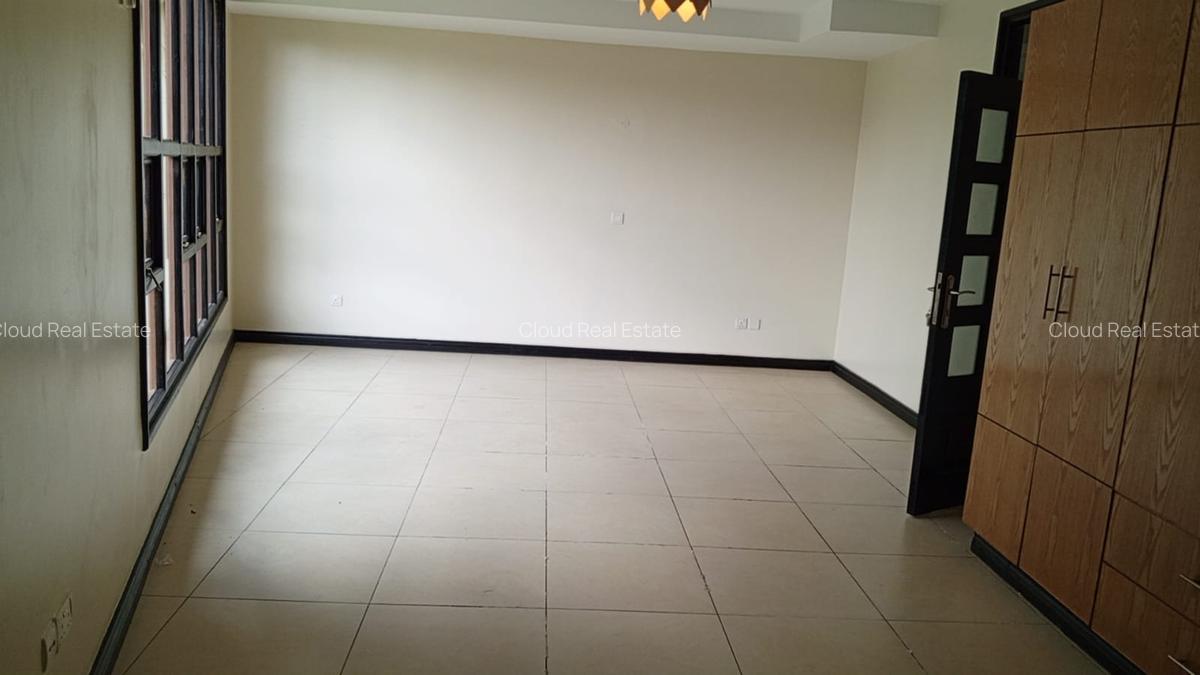 5 Bed House with En Suite in Karen - 14