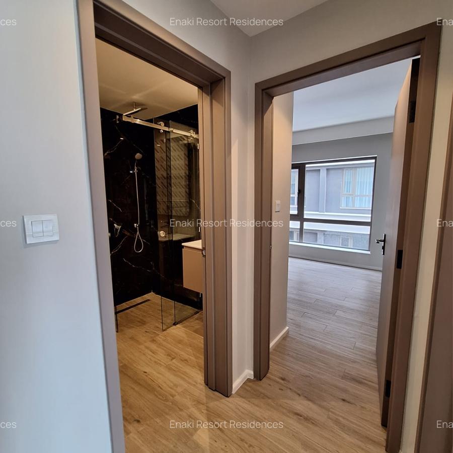 2 Bed Apartment with En Suite at Red Hill Road - 10