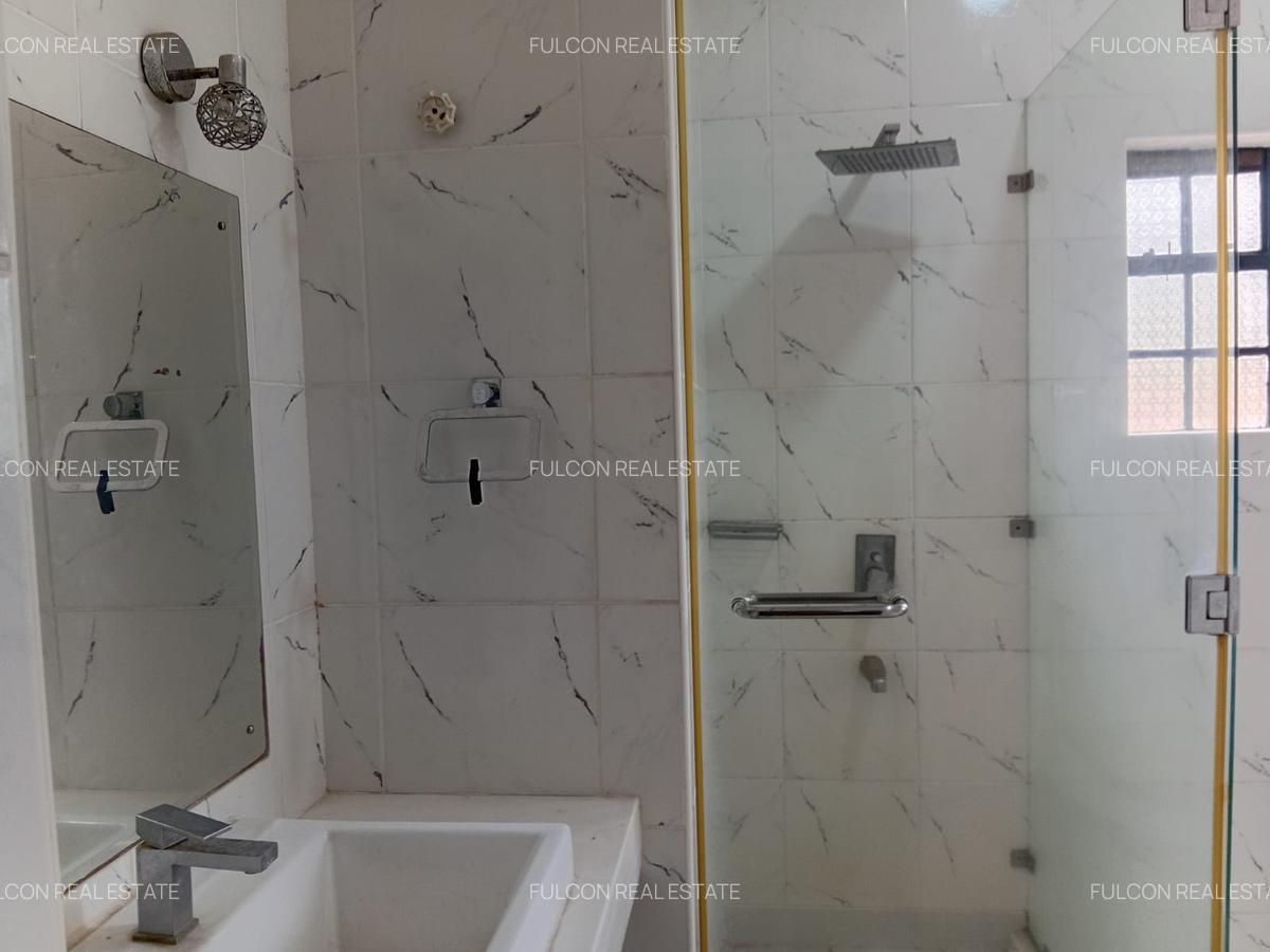 4 Bed Villa with En Suite in Karen - 16