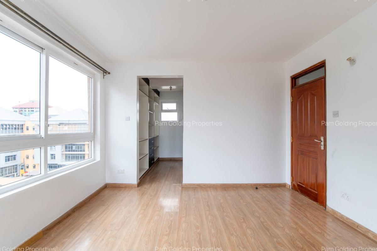 4 Bed Apartment with En Suite in Kilimani - 9