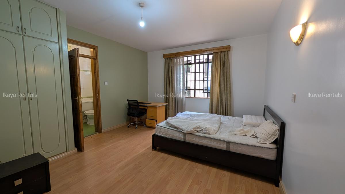 Furnished 3 Bed Apartment with En Suite at Brookside Garden - 15
