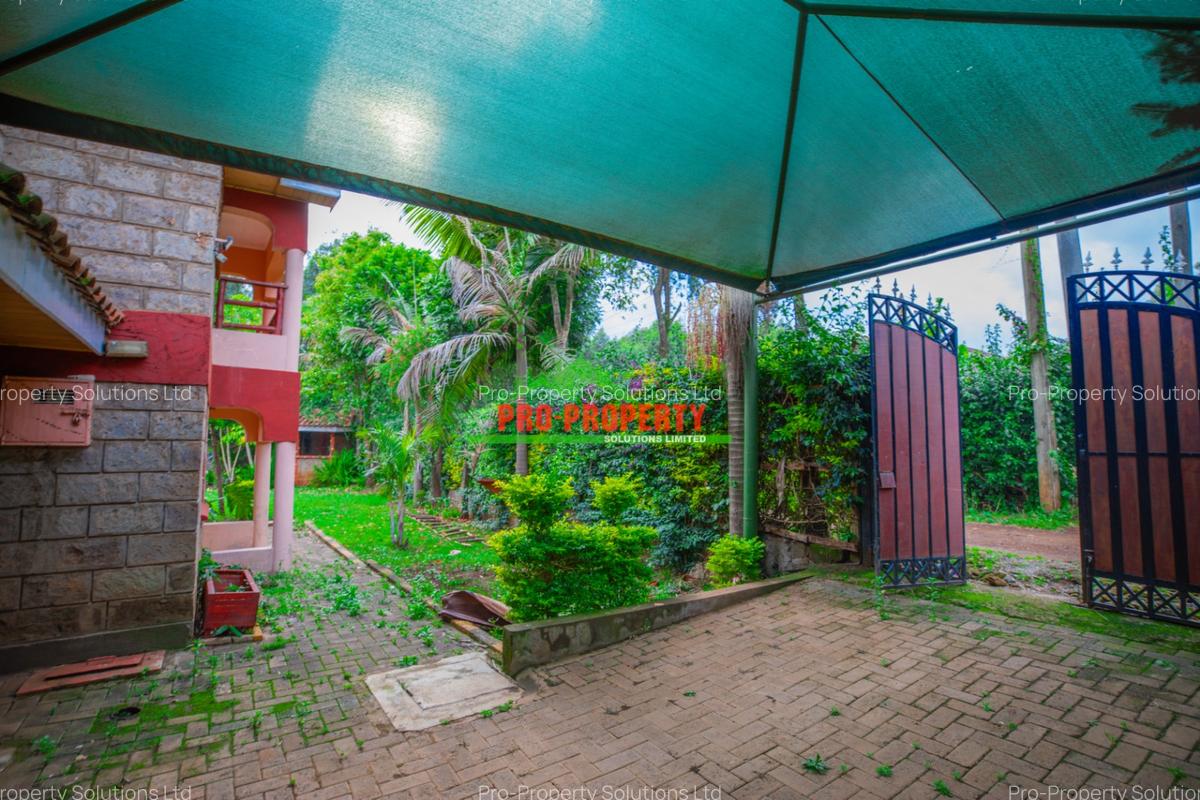 4 Bed House with En Suite at Zambezi - 19