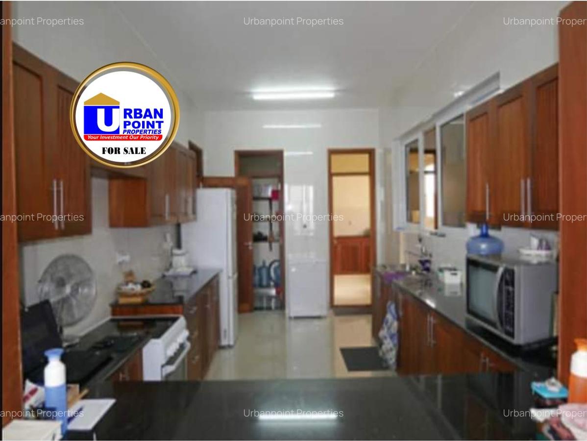 3 Bed Apartment with Swimming Pool in Nyali Area - 10