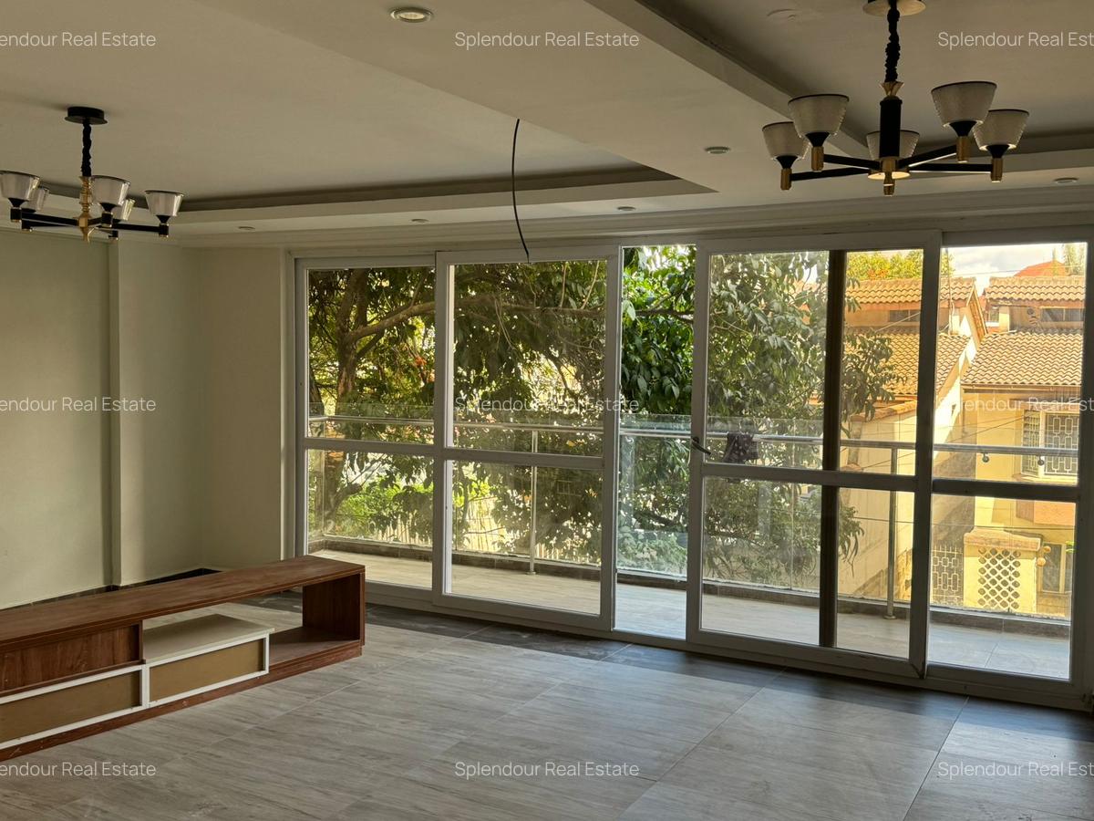 3 Bed Apartment with En Suite in Kilimani - 12