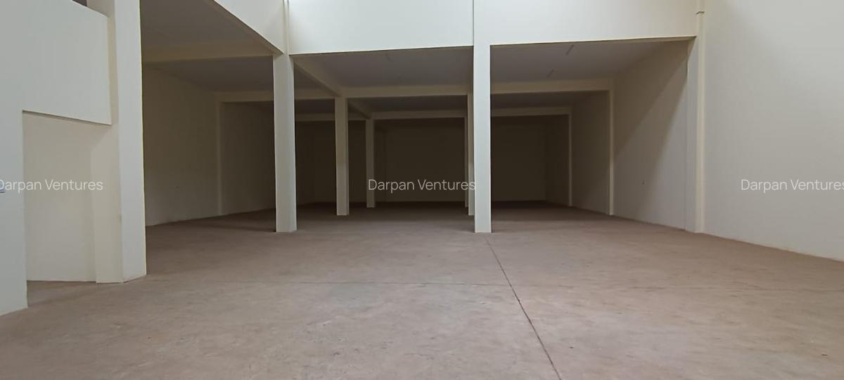 8,700 ft² Warehouse with Parking in Ruaraka - 6