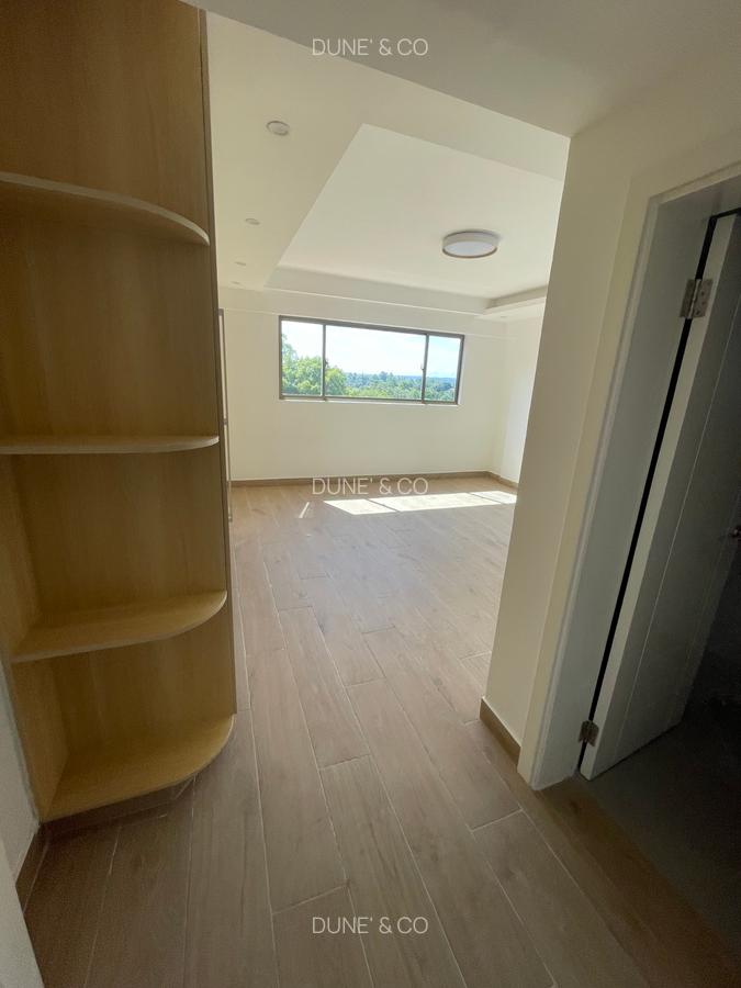 4 Bed Apartment with En Suite in Lavington - 12