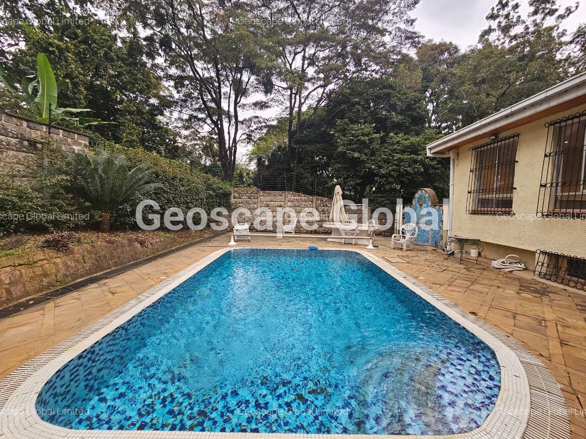 5 Bed House with En Suite in Muthaiga - 16