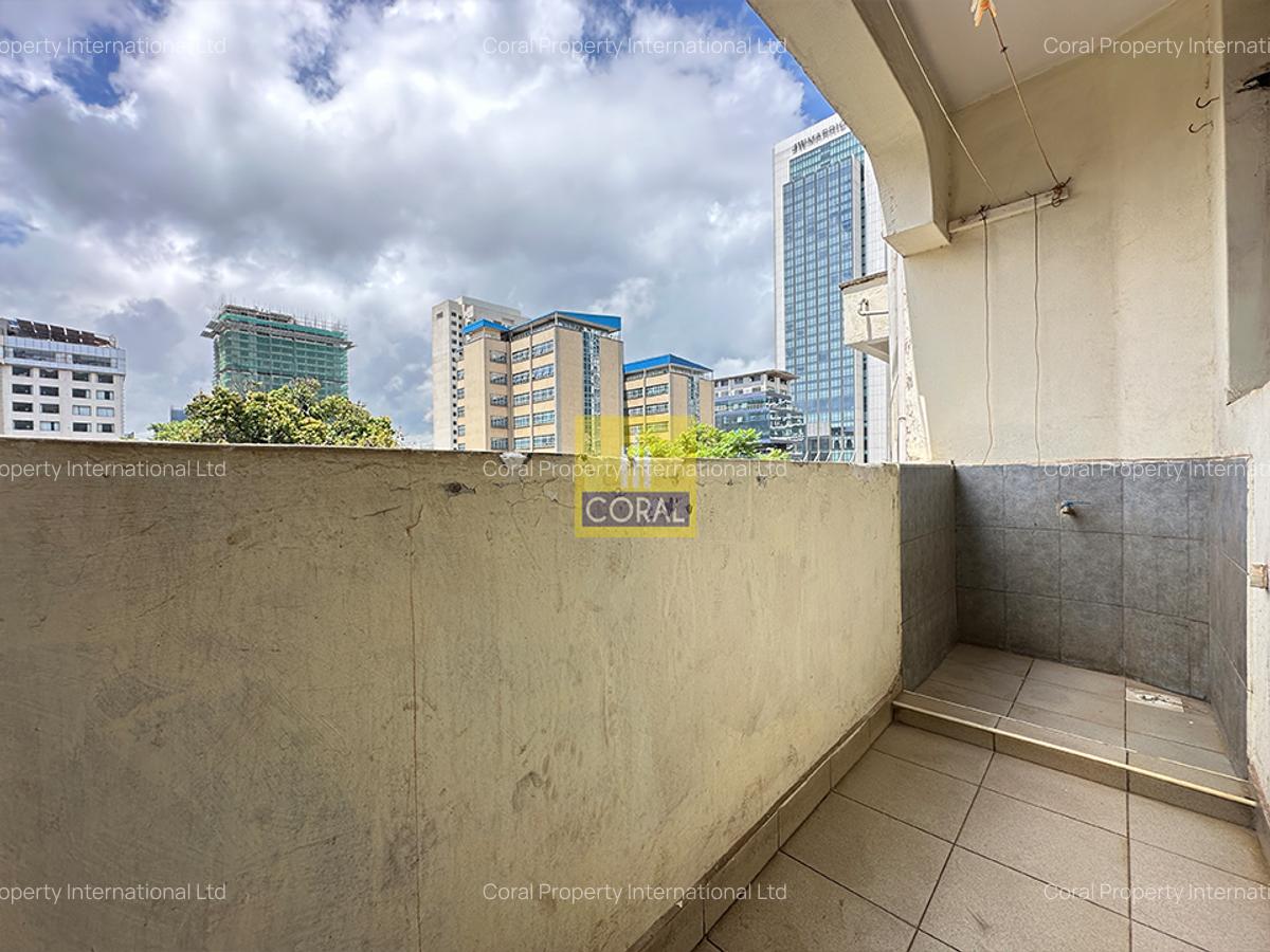 4 Bed Apartment in Westlands Area - 6
