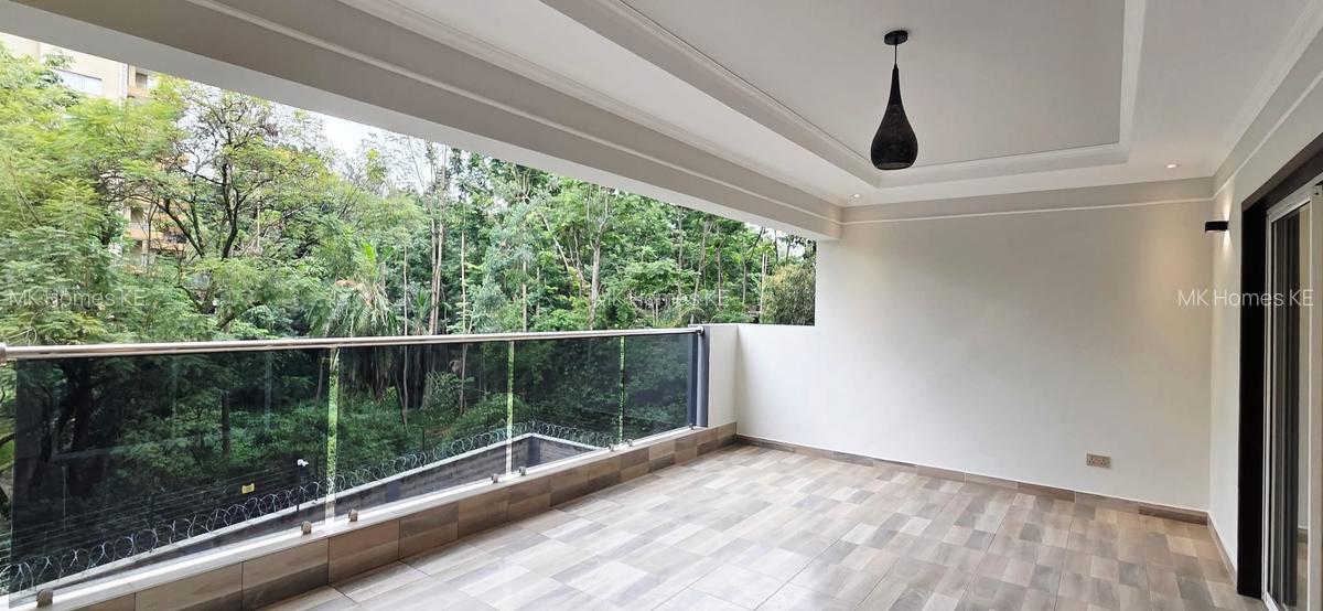 3 Bed Apartment with En Suite at Riverside - 20