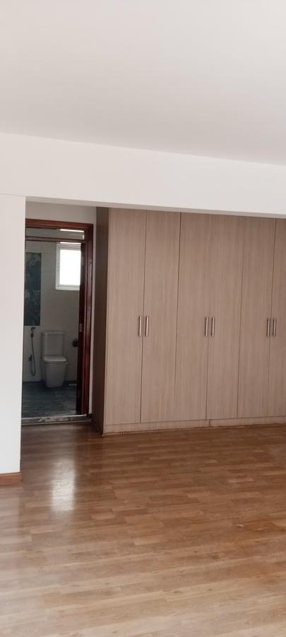 4 Bed Apartment with En Suite in General Mathenge - 7