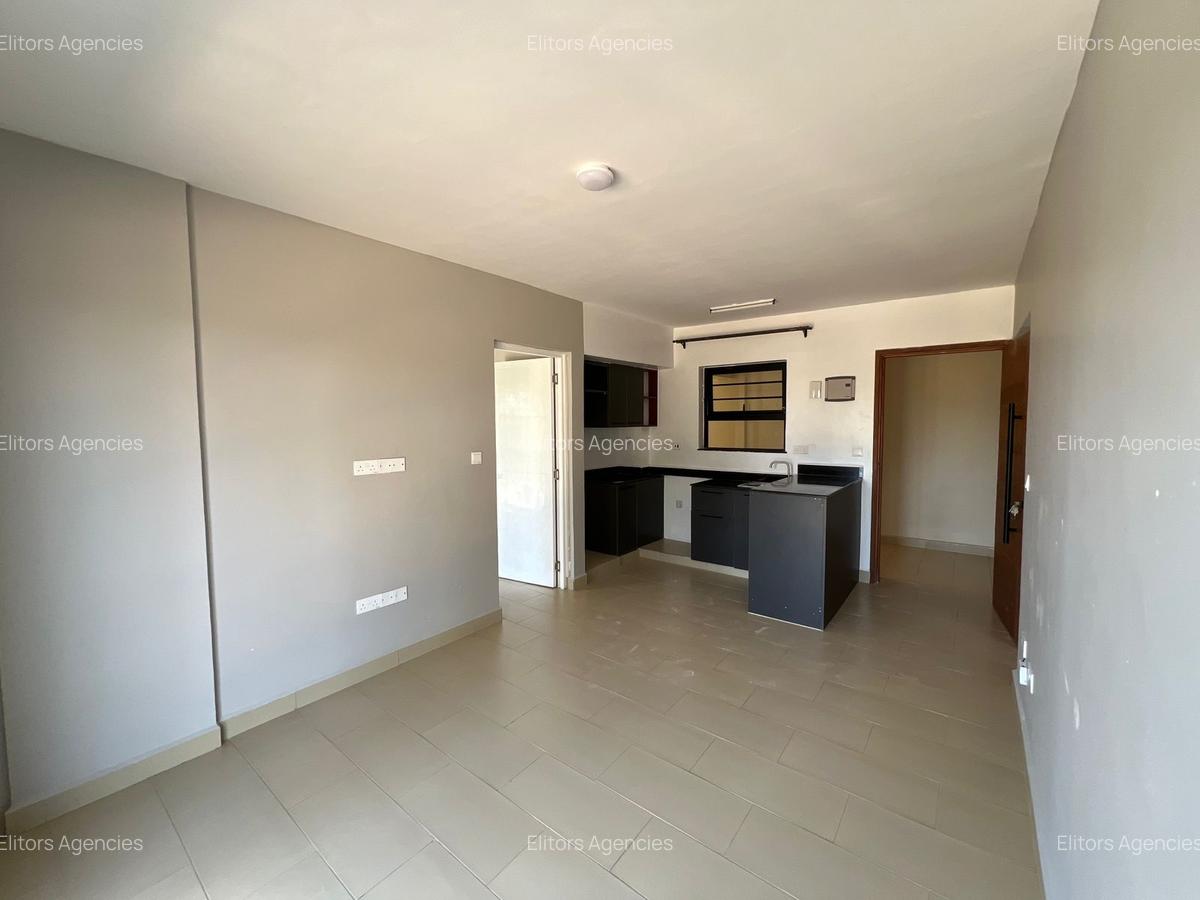 2 Bed Apartment with En Suite at Kirawa Road - 20