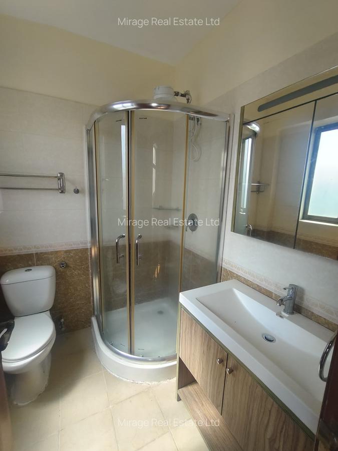 4 Bed Apartment with En Suite in Lavington - 16