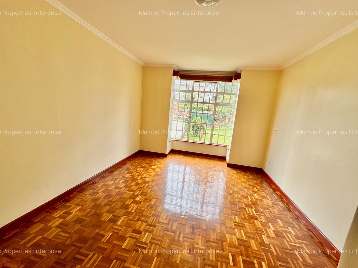 4 Bed Townhouse with En Suite at Off Red Hill Rd - 18