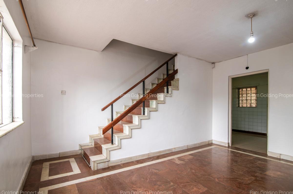 4 Bed Townhouse at Golden Gate - 3