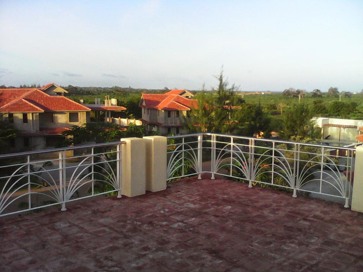 4 Bed Villa with En Suite in Vipingo - 9