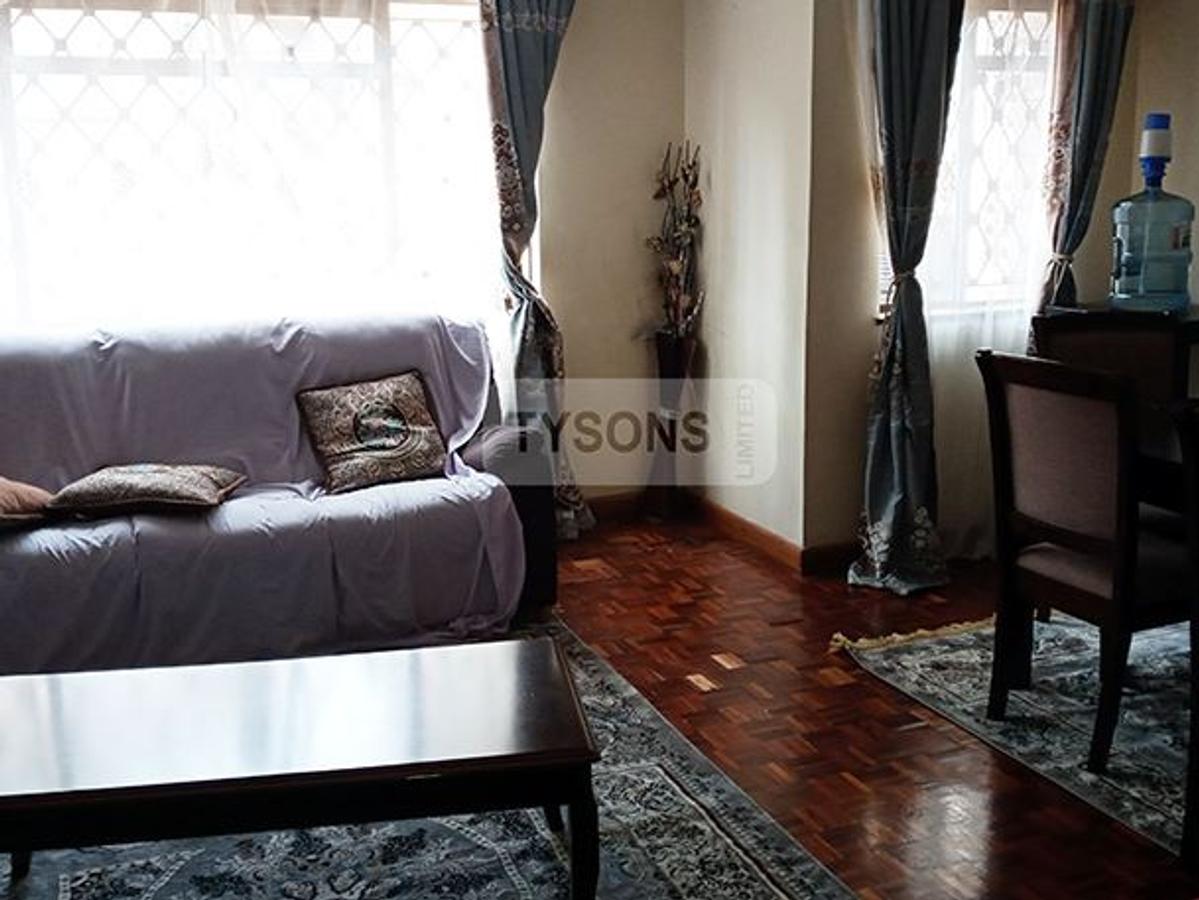 3 Bed Apartment with En Suite in Hurlingham - 3