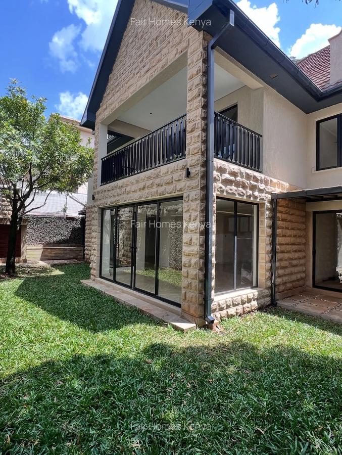 5 Bed Townhouse with En Suite at Lavington Green - 1