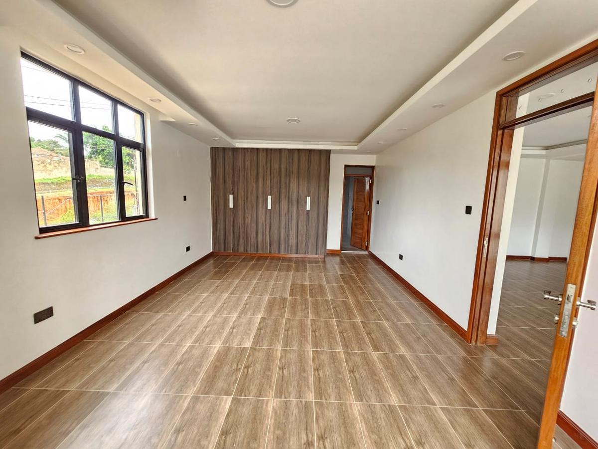 5 Bed House with En Suite in Kitisuru - 12