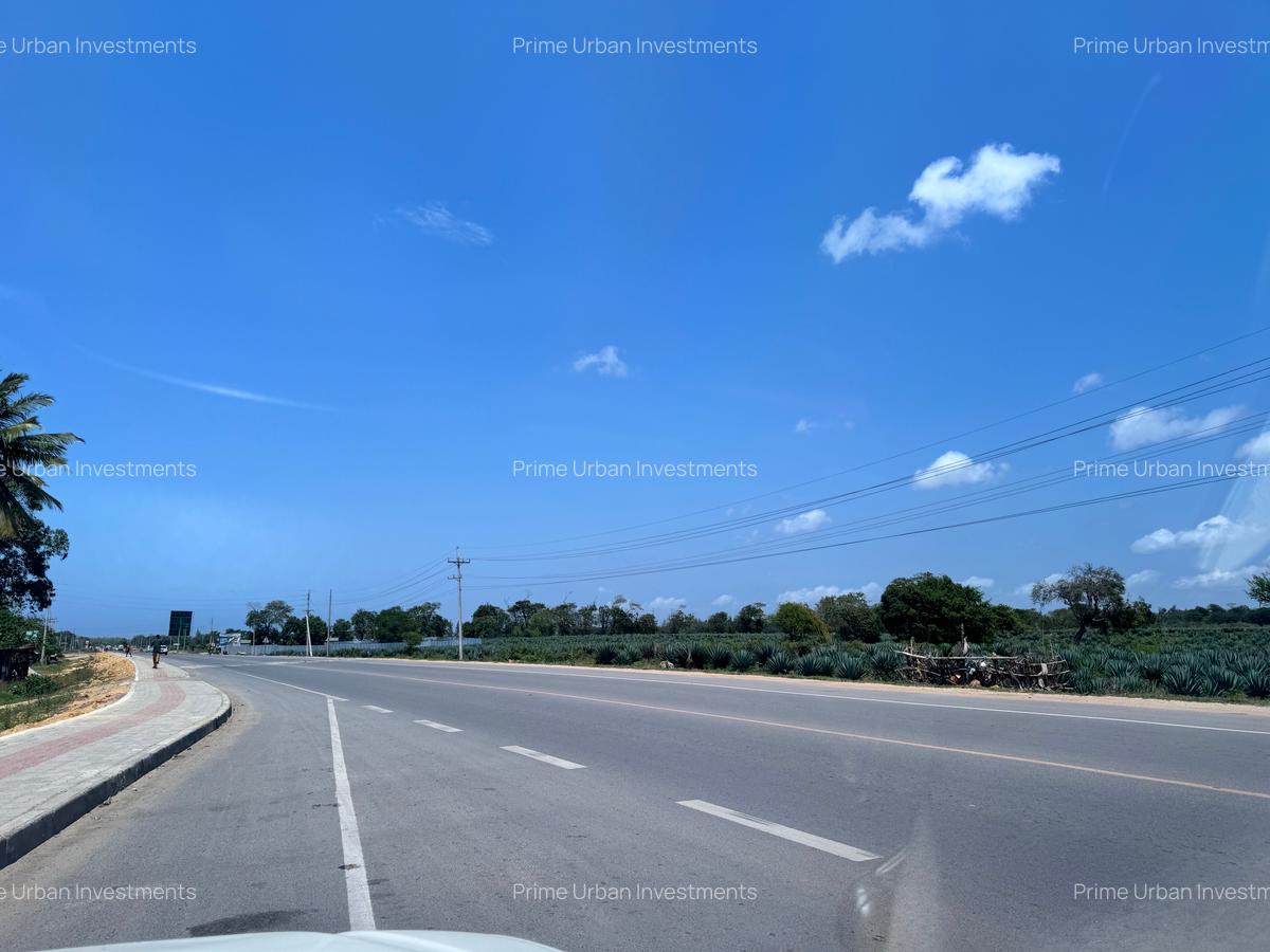 4,047 m² Land at Kikambala - Mombasa Malindi Highway - 4