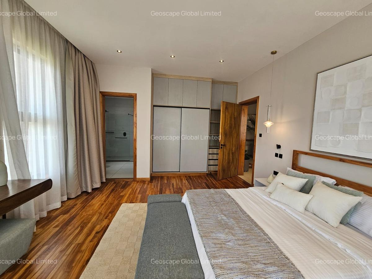 4 Bed Villa with En Suite in Loresho - 3