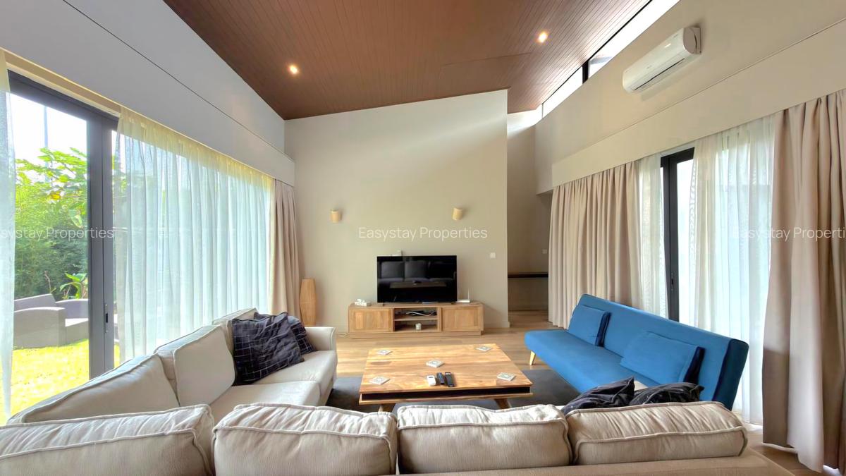 3 Bed Townhouse with En Suite in Runda - 2