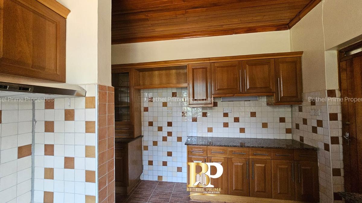 4 Bed Townhouse with Staff Quarters in Loresho - 10