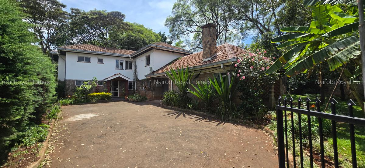 4 Bed Townhouse with En Suite at Convent Drive - 4